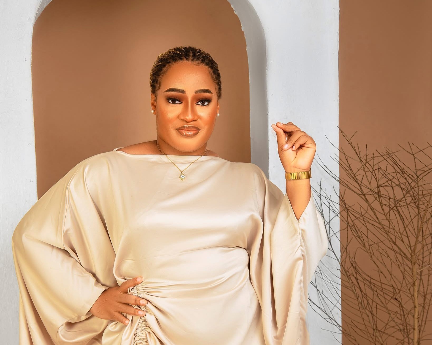 Promise Isaac maid of honor